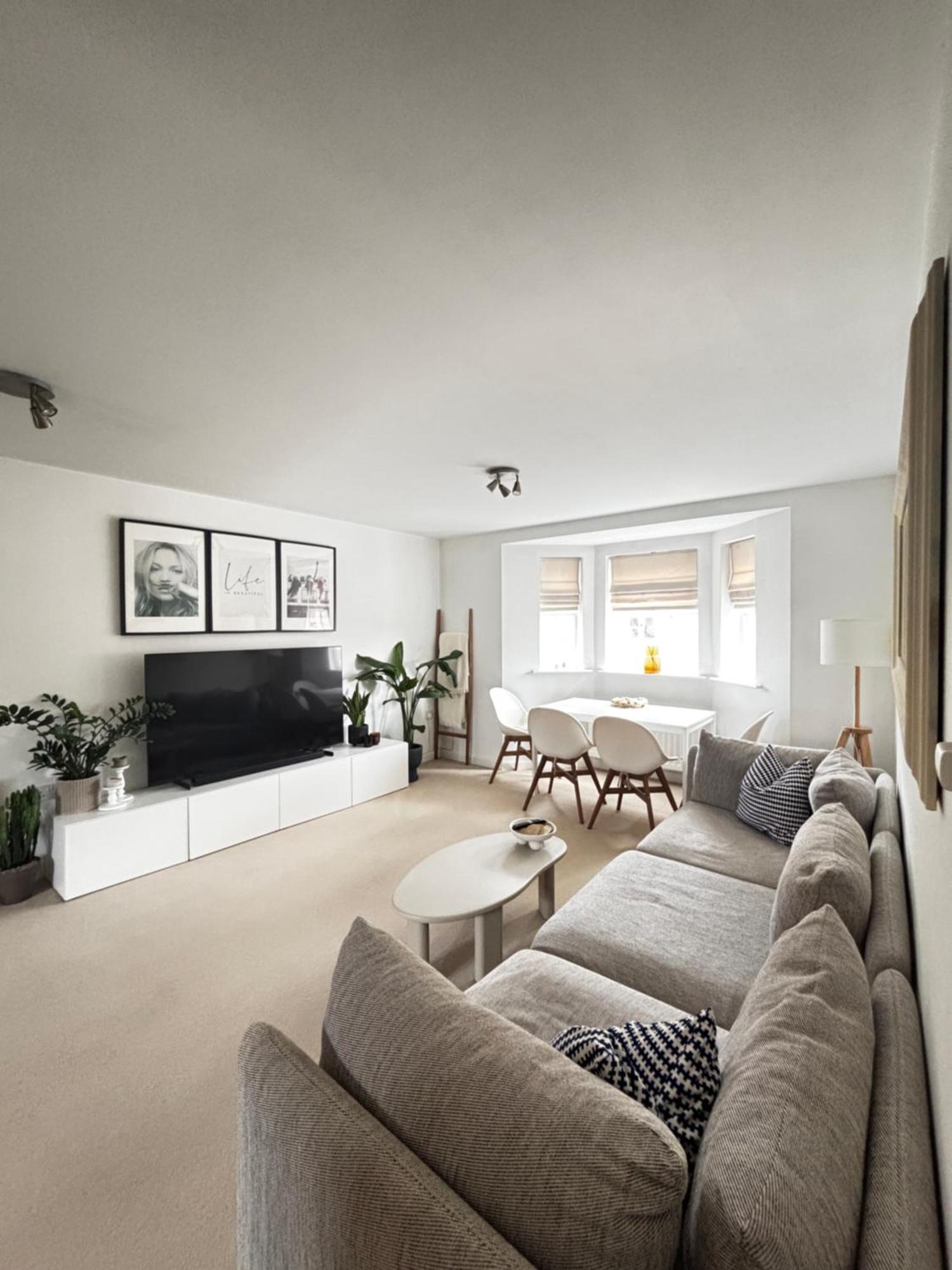Delux Room With Private Parking, Sleeps 2, Perfect For Cotswold Getaway, Easy A419 Access Blunsdon Eksteriør bilde
